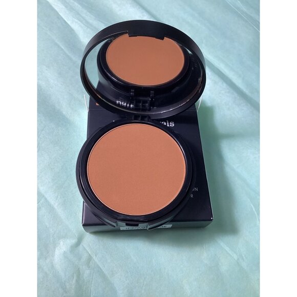 BareMinerals BarePro 16HR Skin-Perfecting Powder Foundation Medium Deep 45 Warm - Picture 2 of 8